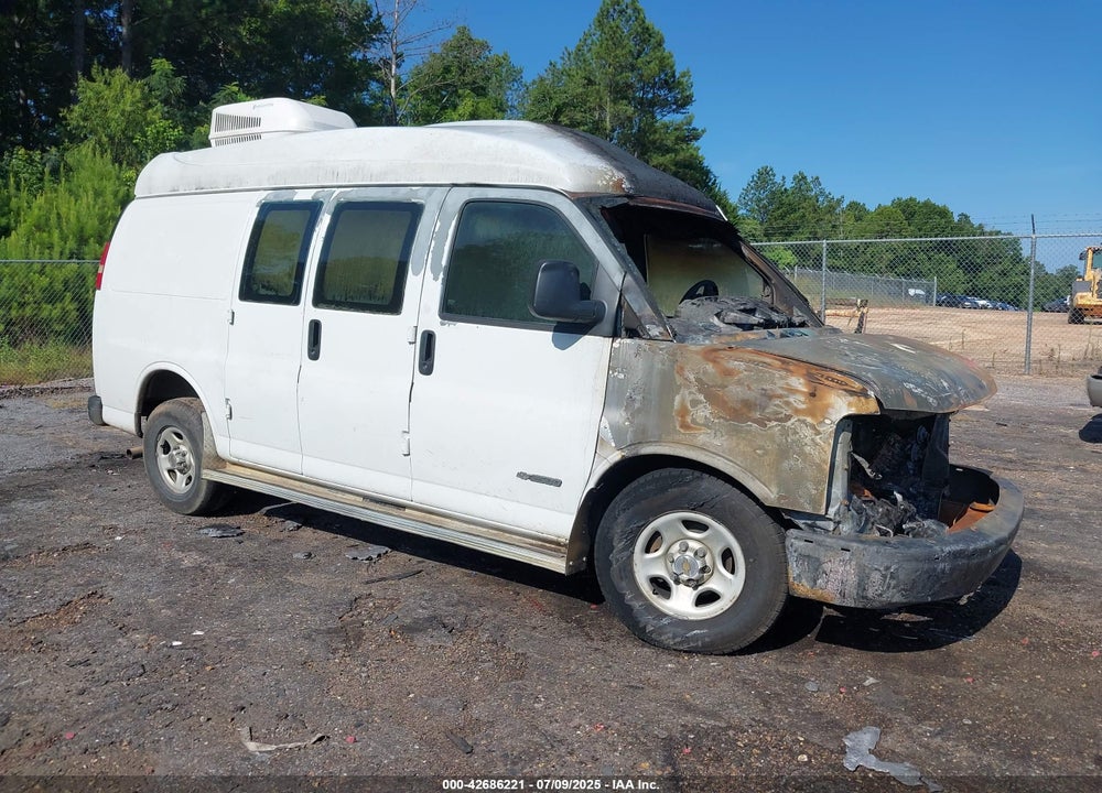 2003 CHEVROLET EXPRESS VIN: 1GCFG25T431194728