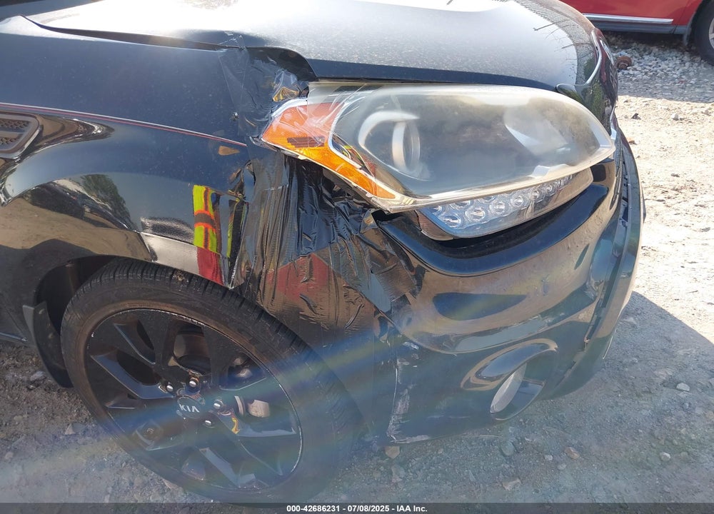 2012 KIA SOUL VIN: KNDJT2A6XC7395763