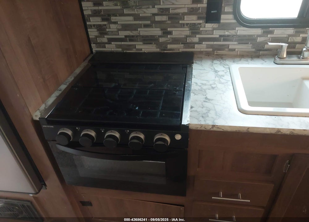 2020 GULFSTREAM AMERI-LITE VIN: 1NL1G2822L1137533