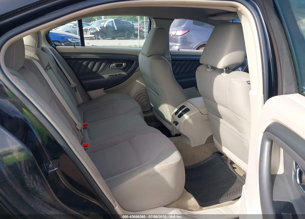 2011 FORD TAURUS VIN: 1FAHP2HW6BG190356
