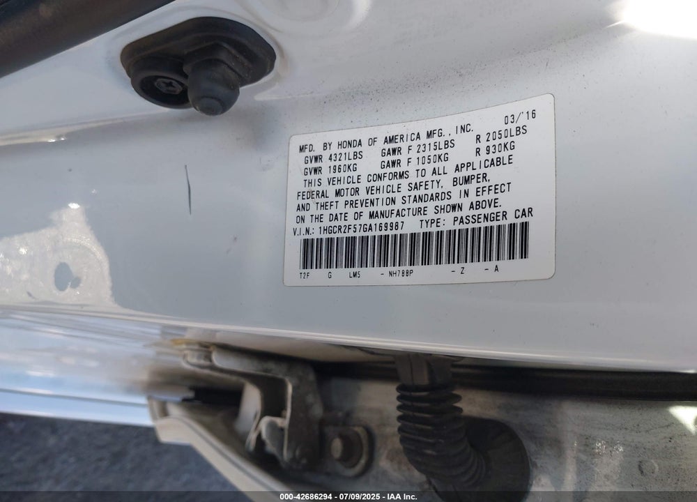 2016 HONDA ACCORD VIN: 1HGCR2F57GA169987