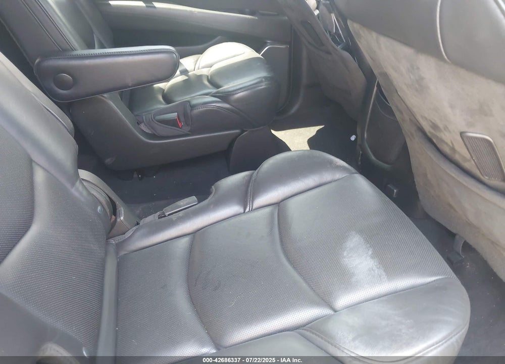 2017 CADILLAC ESCALADE ESV VIN: 1GYS4KKJ5HR196887