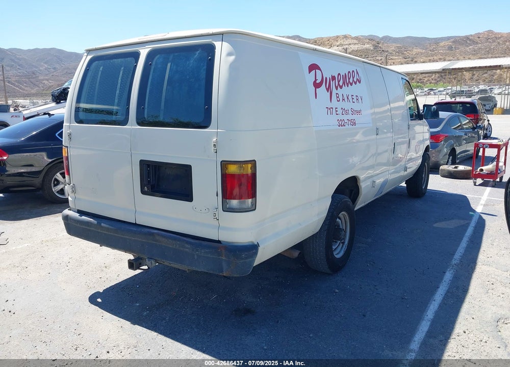 1992 FORD ECONOLINE E350 SUPER DUTY VAN VIN: 1FTJS34H6NHA29270
