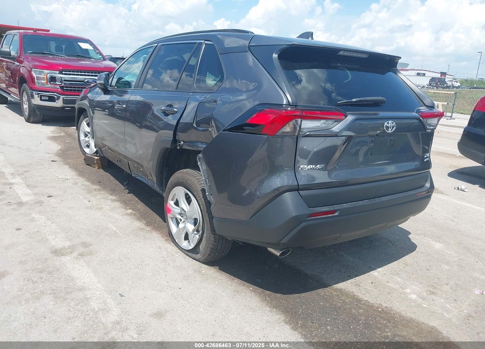 2021 TOYOTA RAV4 VIN: 2T3P1RFV6MW186566