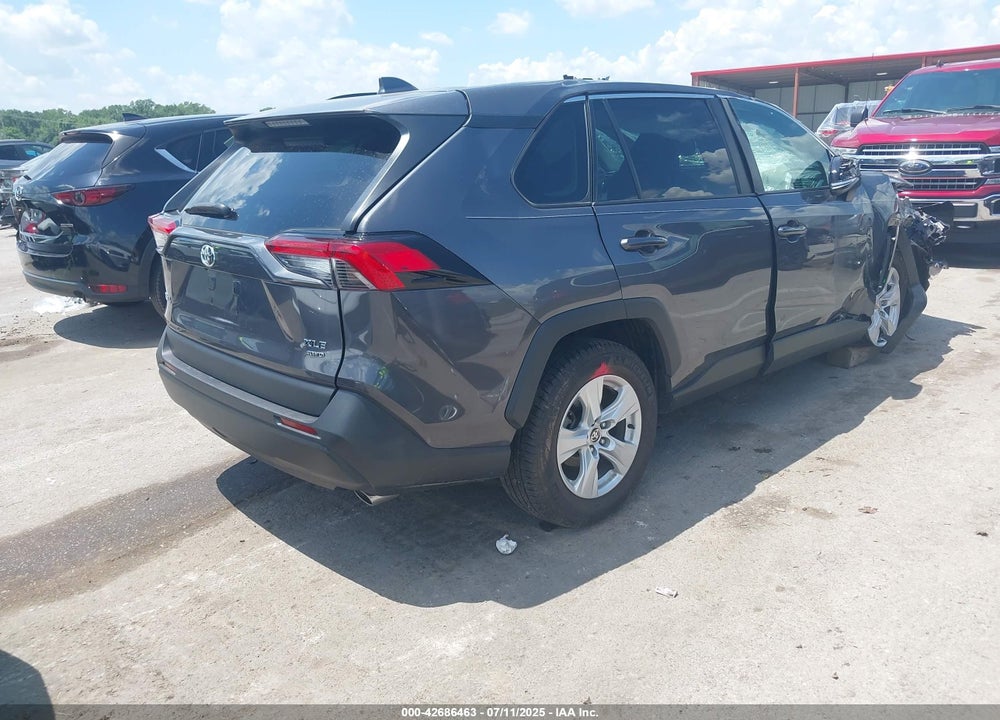 2021 TOYOTA RAV4 VIN: 2T3P1RFV6MW186566