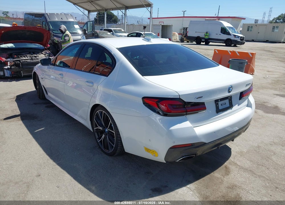 2022 BMW 5 SERIES VIN: WBA33AG01NCJ52906