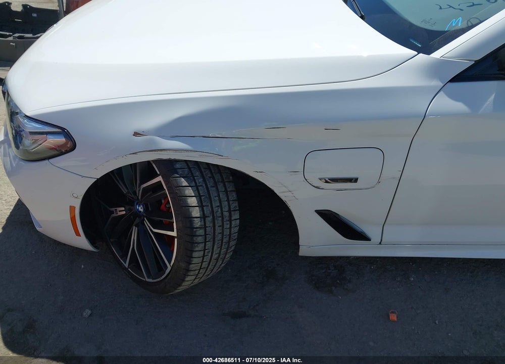 2022 BMW 5 SERIES VIN: WBA33AG01NCJ52906