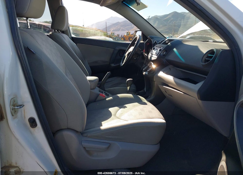 2012 TOYOTA RAV4 VIN: 2T3BF4DV8CW187668