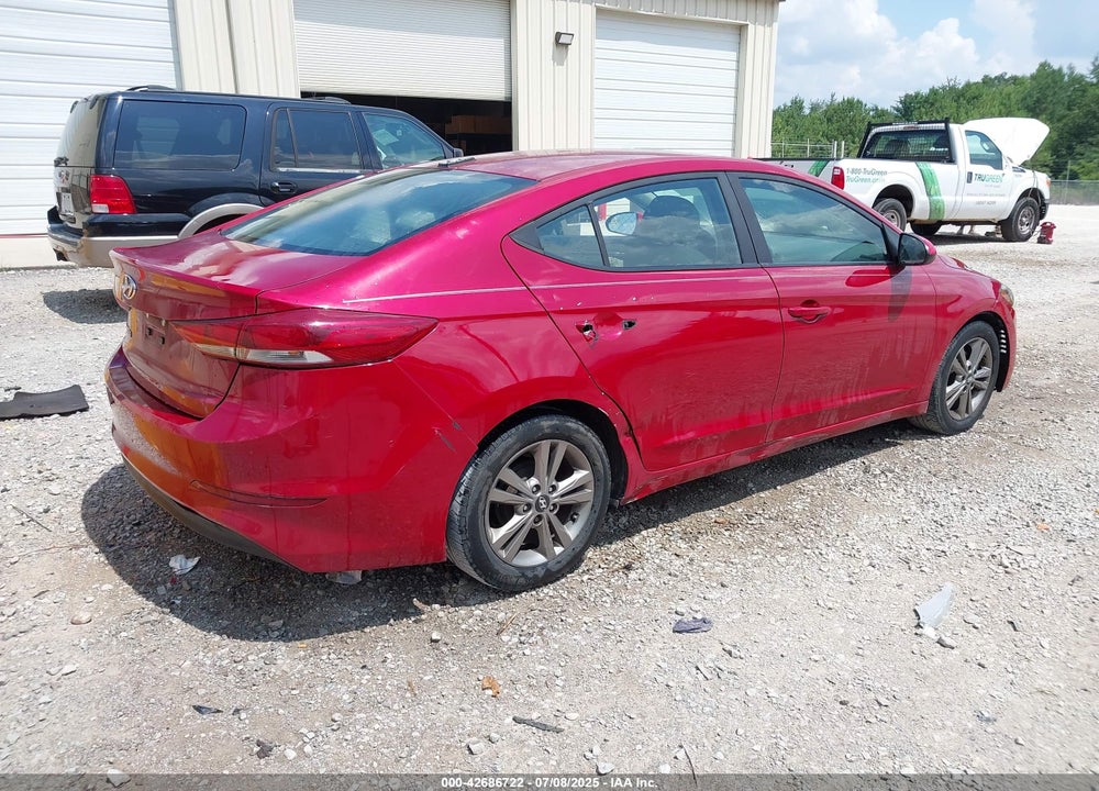 2017 HYUNDAI ELANTRA VIN: KMHD84LFXHU075239