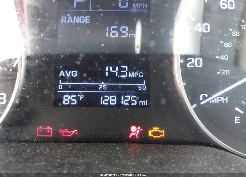 2017 HYUNDAI ELANTRA VIN: KMHD84LFXHU075239