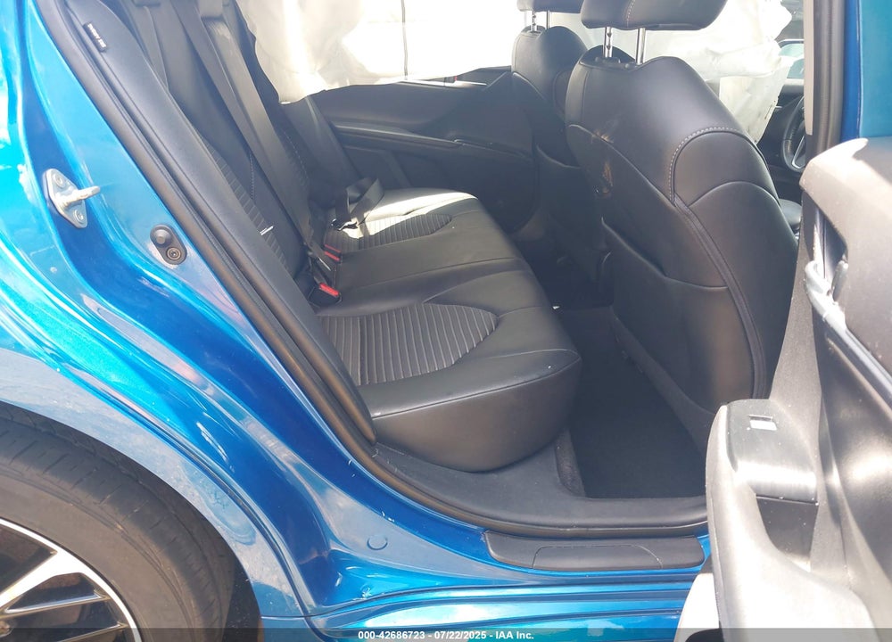 2020 TOYOTA CAMRY VIN: 4T1G11AK4LU384035