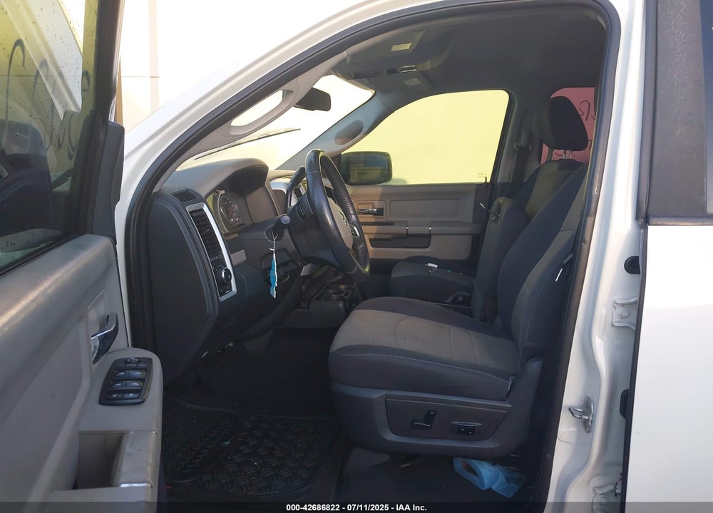 2009 DODGE RAM 1500 VIN: 1D3HB18T59S793404