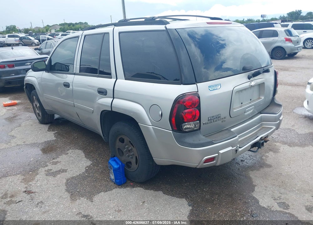 2008 CHEVROLET TRAILBLAZER VIN: 1GNDS13S082109337