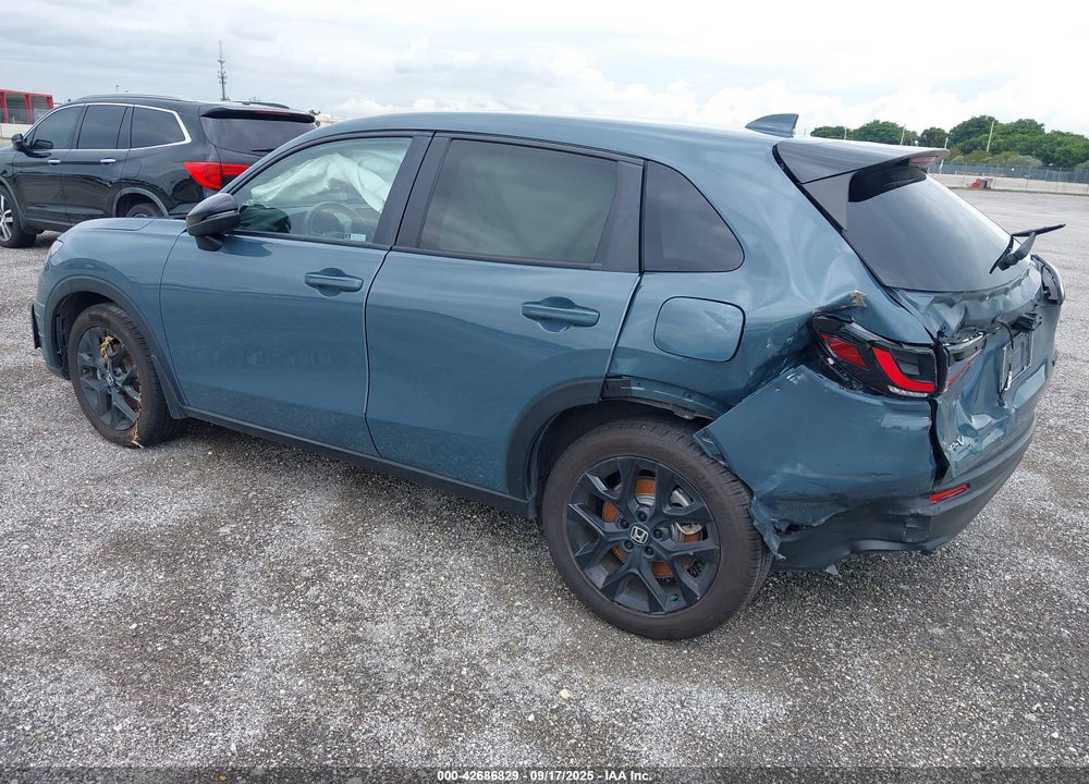 2023 HONDA HR-V VIN: 3CZRZ1H57PM703695