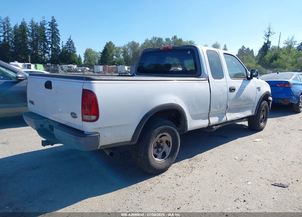 2003 FORD F-150 LARIAT/XL/XLT VIN: 1FTRX18W93NB57177