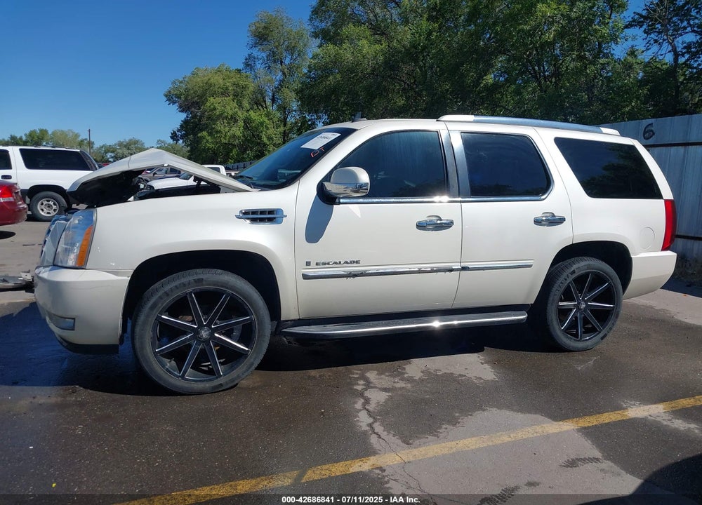 2007 CADILLAC ESCALADE STANDARD VIN: 1GYFK63857R314493