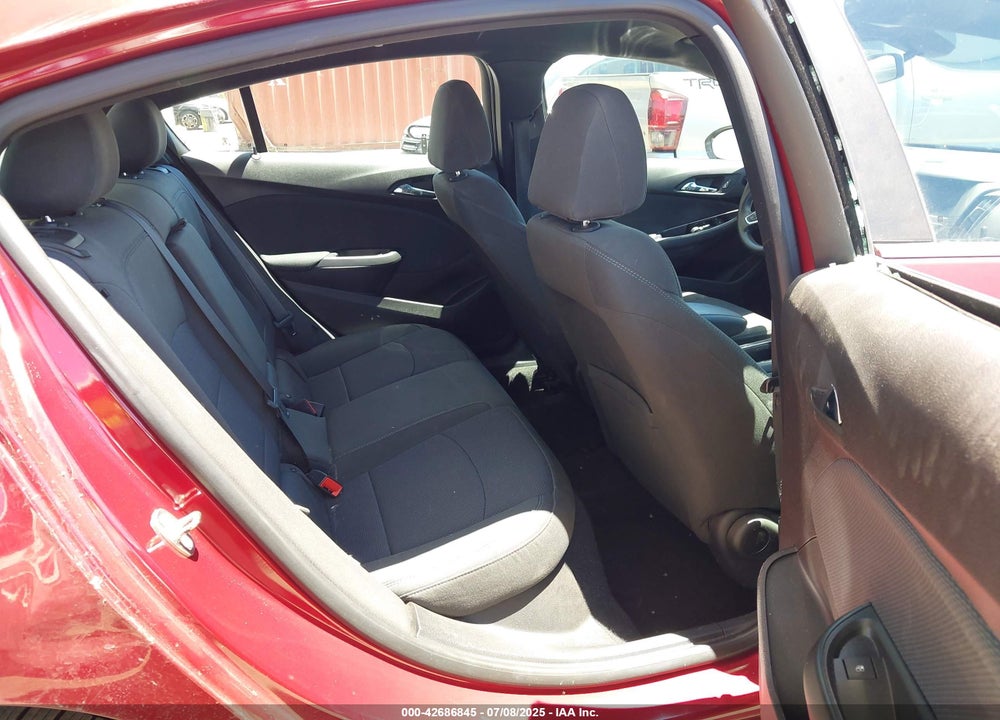 2018 CHEVROLET CRUZE VIN: 1G1BE5SM0J7128280