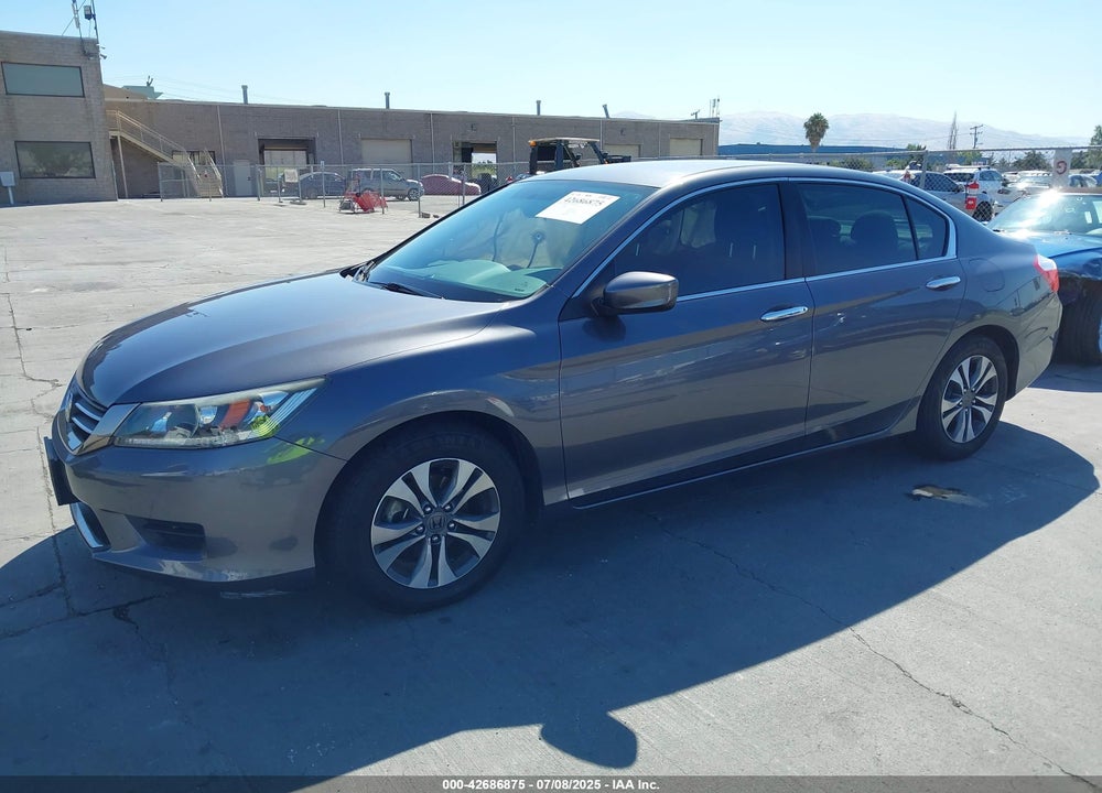 2013 HONDA ACCORD VIN: 1HGCR2F33DA142828