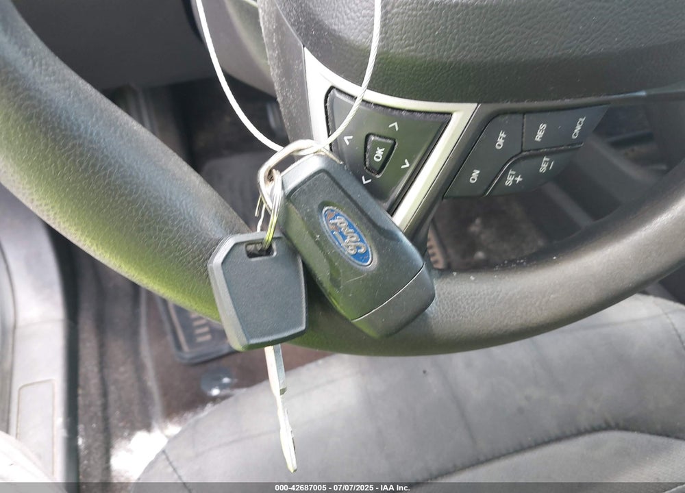 2015 FORD FUSION SE VIN: 1FA6P0H78F5128012