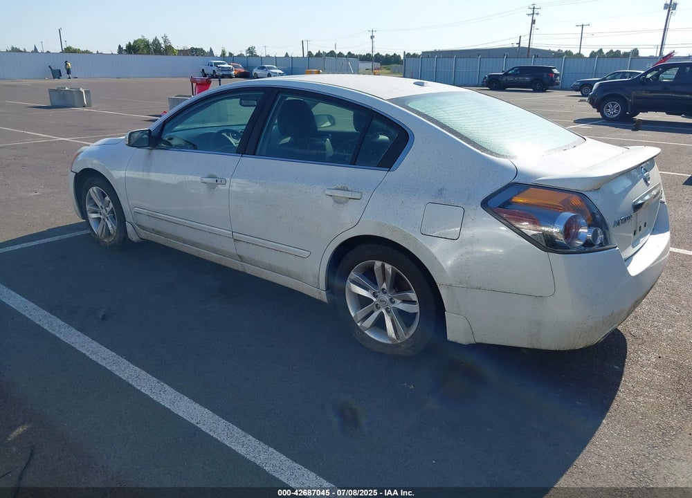 2011 NISSAN ALTIMA VIN: 1N4BL2AP4BN496570