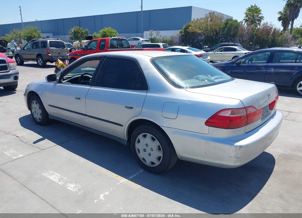 1999 HONDA ACCORD LX VIN: JHMCG665XXC033464
