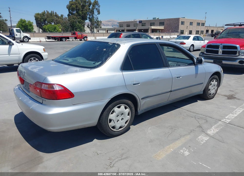 1999 HONDA ACCORD LX VIN: JHMCG665XXC033464