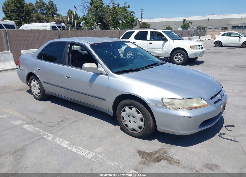1999 HONDA ACCORD LX VIN: JHMCG665XXC033464