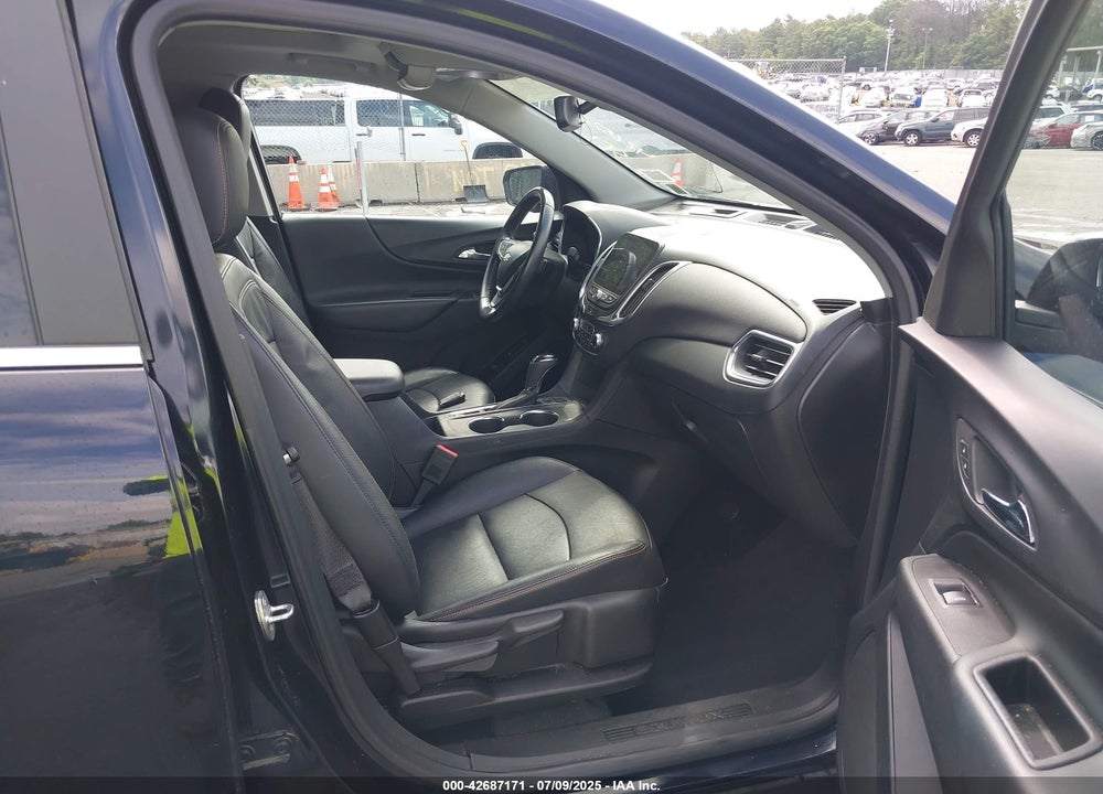 2021 CHEVROLET EQUINOX VIN: 2GNAXUEV7M6117879