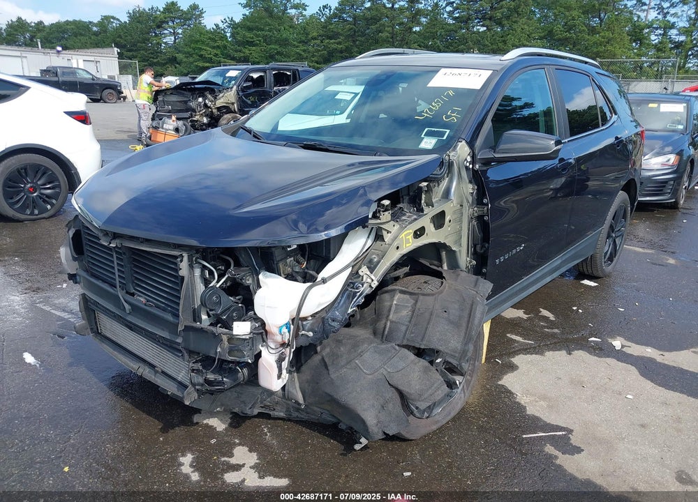2021 CHEVROLET EQUINOX VIN: 2GNAXUEV7M6117879
