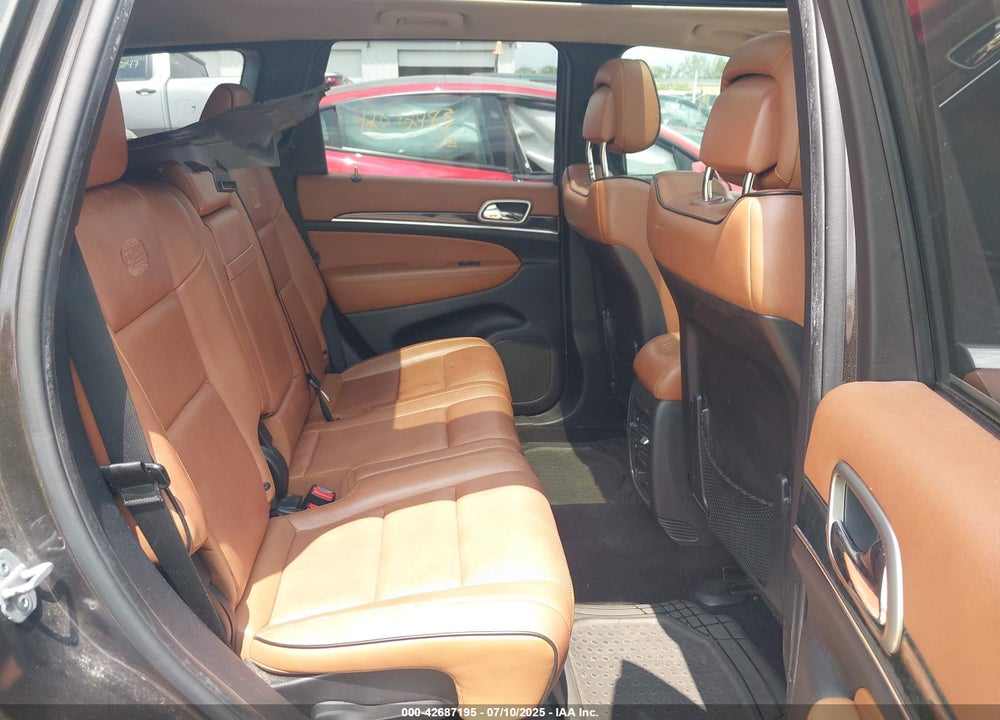 2011 JEEP GRAND CHEROKEE VIN: 1J4RR6GG1BC626364