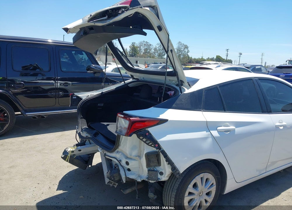 2020 TOYOTA PRIUS VIN: JTDKARFU0L3112403