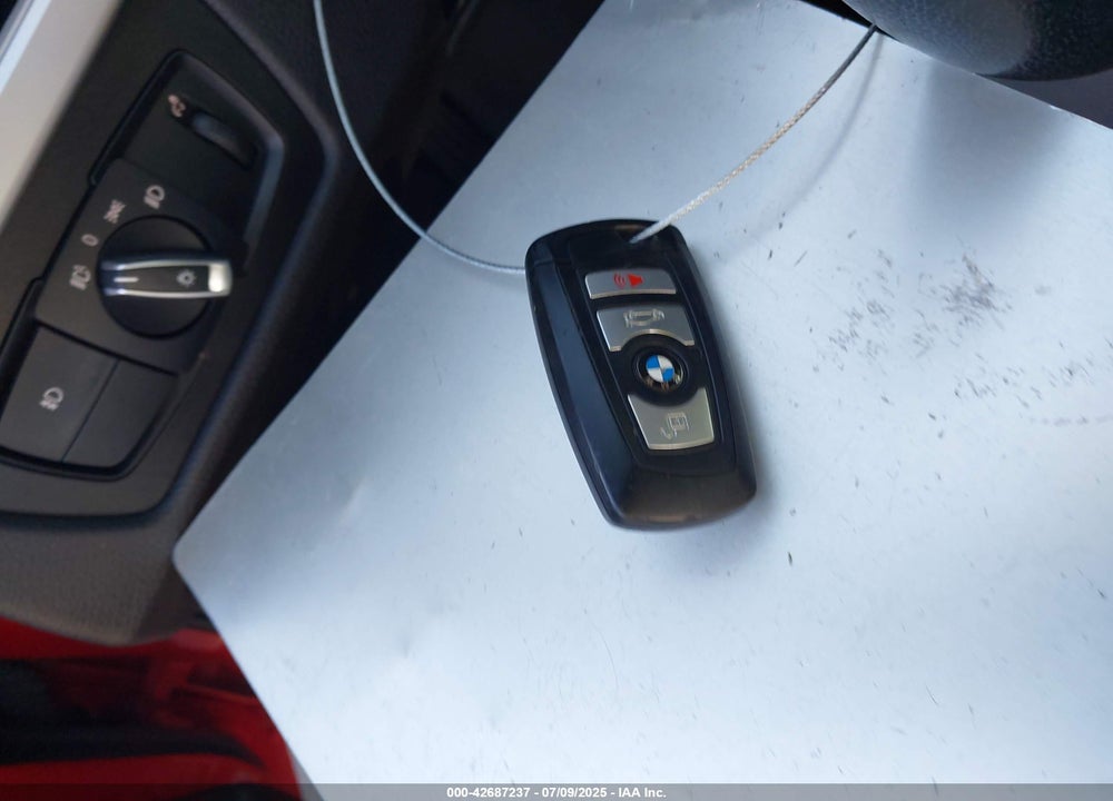 2017 BMW 3 SERIES VIN: WBA8E1G38HNU16223