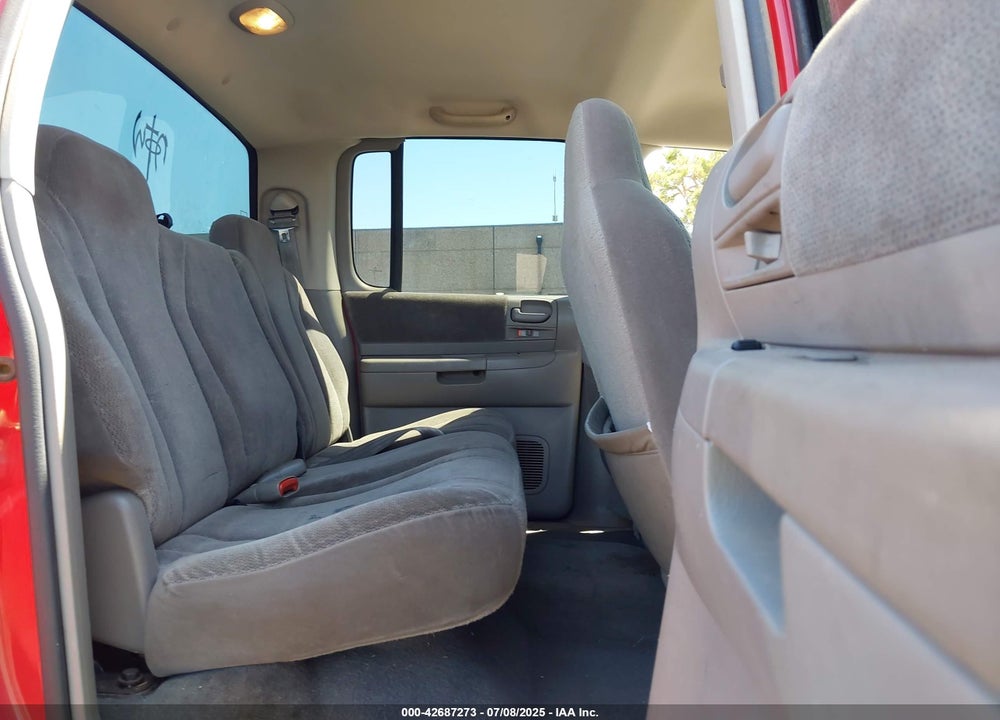 2002 DODGE DAKOTA SPORT VIN: 1B7HL38N22S531073