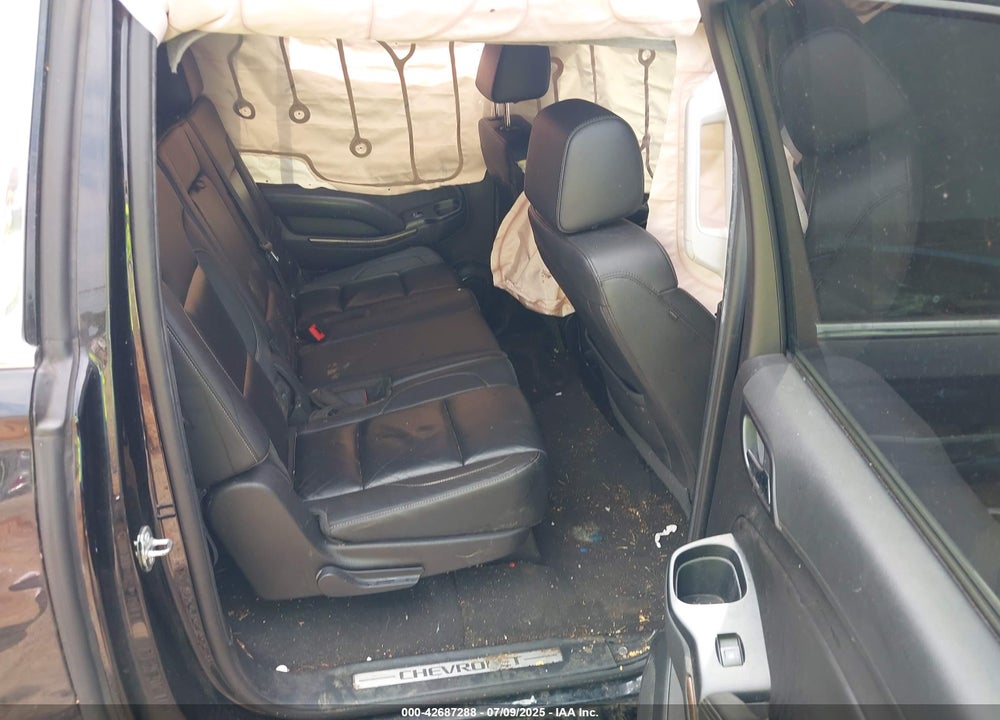2020 CHEVROLET SUBURBAN VIN: 1GNSKHKC3LR139670