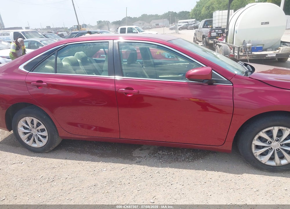 2016 TOYOTA CAMRY VIN: 4T1BF1FK5GU529724