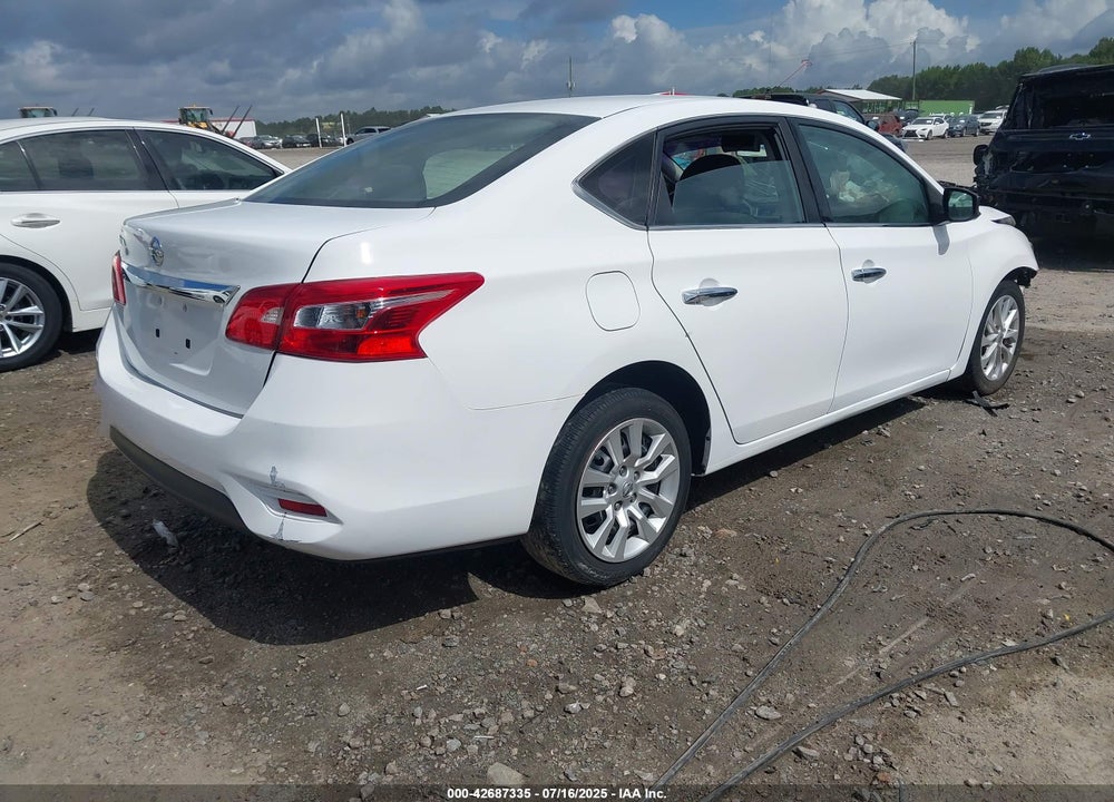 2018 NISSAN SENTRA VIN: 3N1AB7AP7JY317769