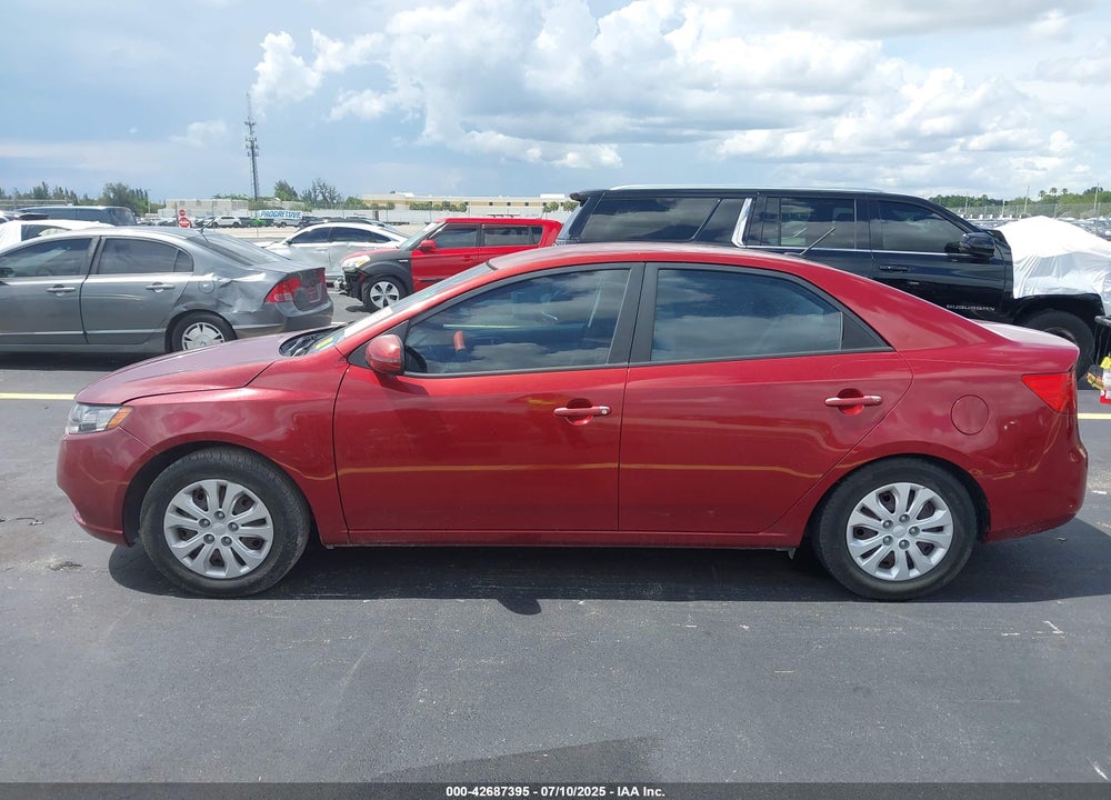 2012 KIA FORTE VIN: KNAFU4A22C5548608