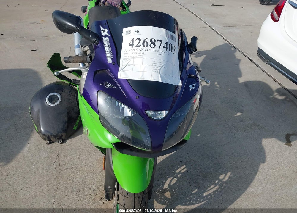 2000 KAWASAKI ZX900 E VIN: JKAZX2E10YA002640