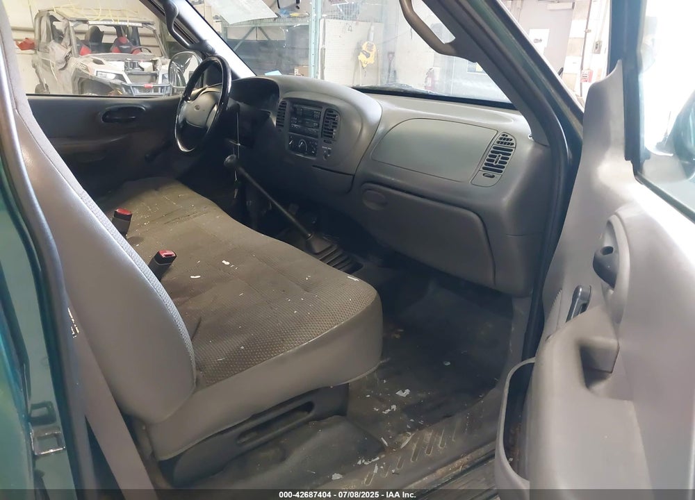 2000 FORD F-150 WORK SERIES/XL/XLT VIN: 2FTZF1722YCA27112