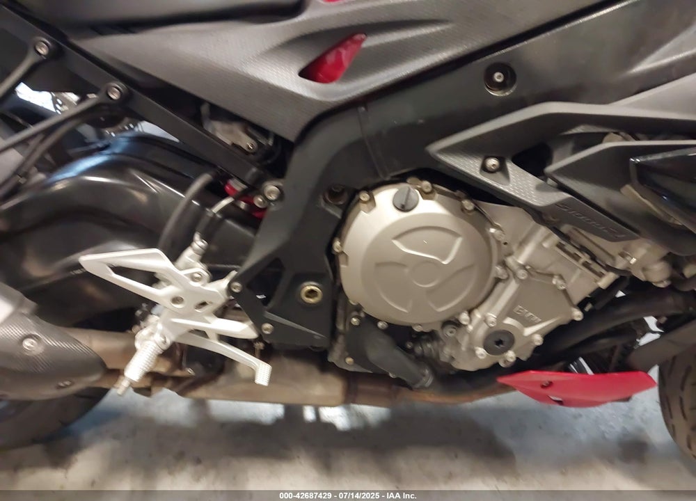 2019 BMW S 1000 R VIN: WB10D6207KZ972341