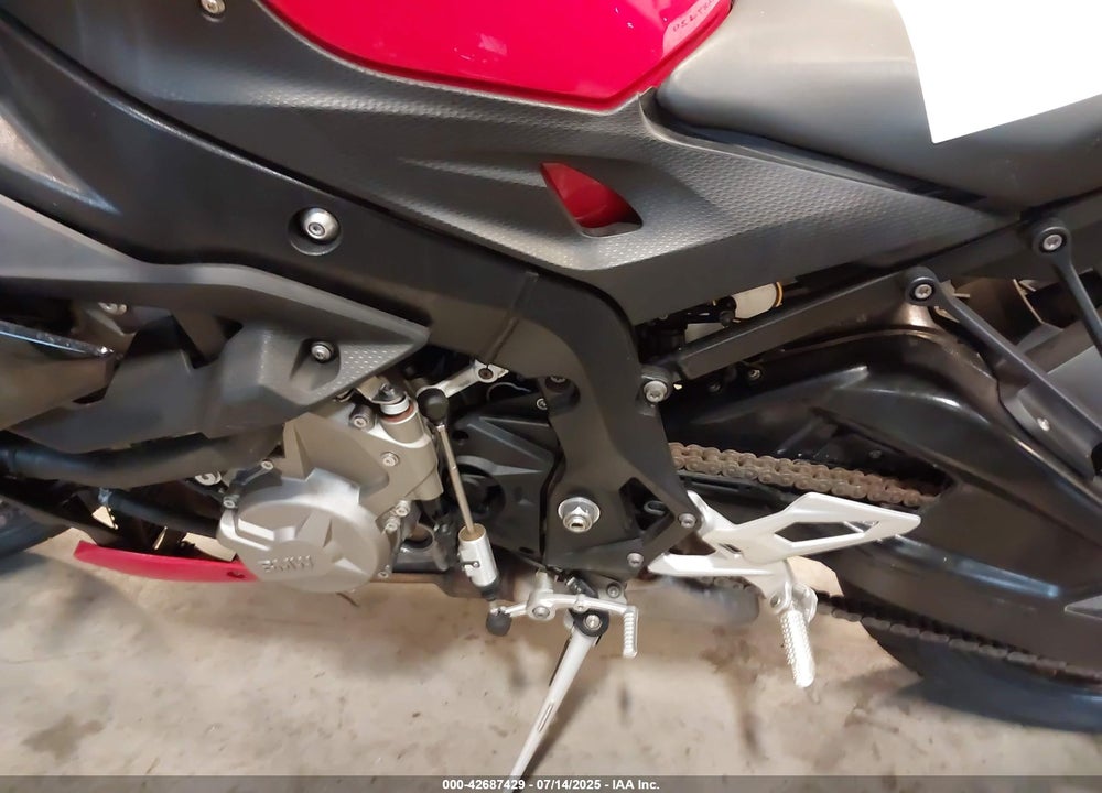 2019 BMW S 1000 R VIN: WB10D6207KZ972341