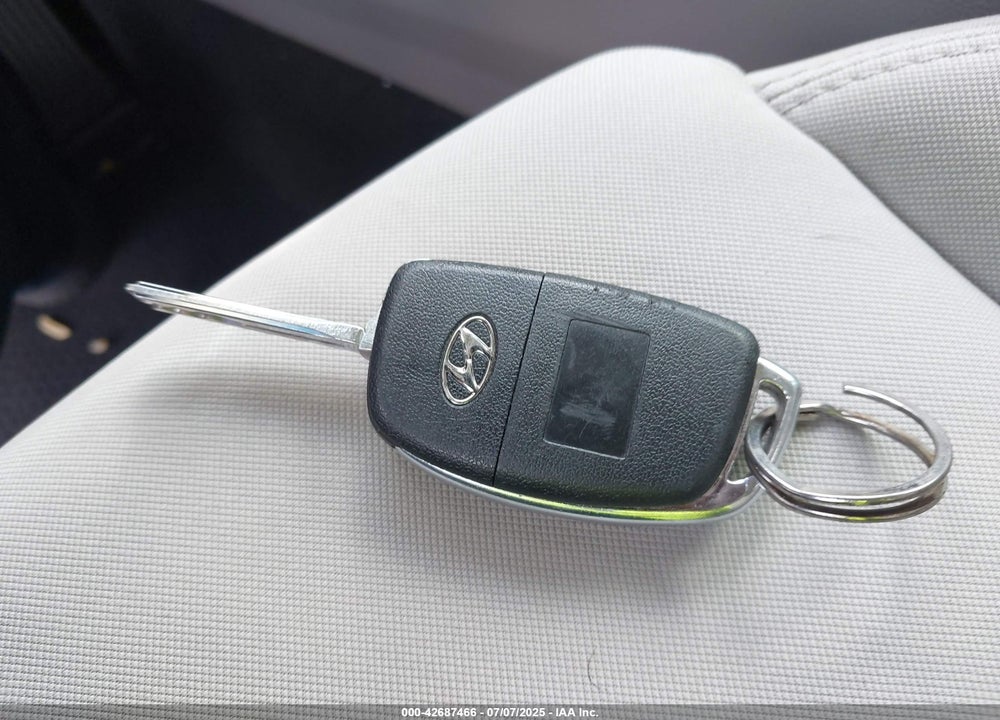 2015 HYUNDAI SONATA VIN: 5NPE24AF2FH216132