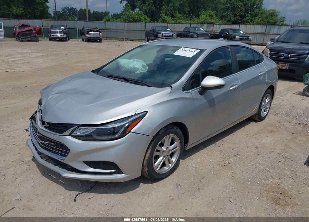 2018 CHEVROLET CRUZE VIN: 1G1BE5SM2J7200032
