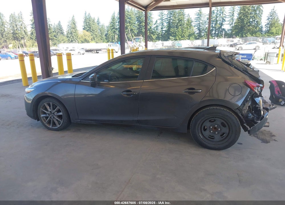 2018 MAZDA 3 GRAND TOURING VIN: 3MZBN1M36JM164031