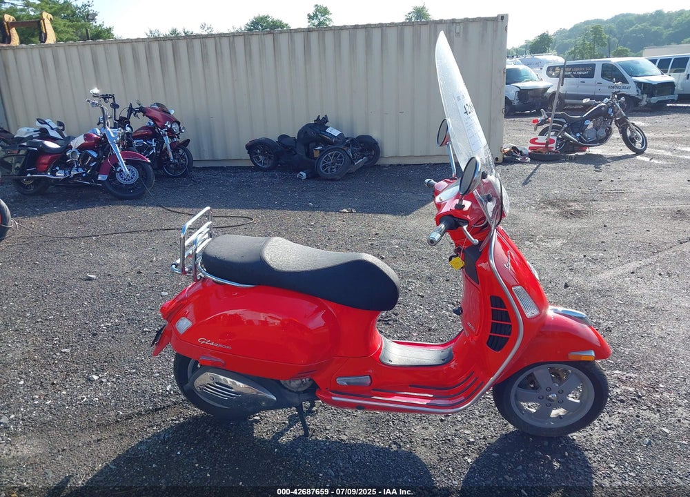 2008 VESPA GTS 250 VIN: ZAPM459L985007686