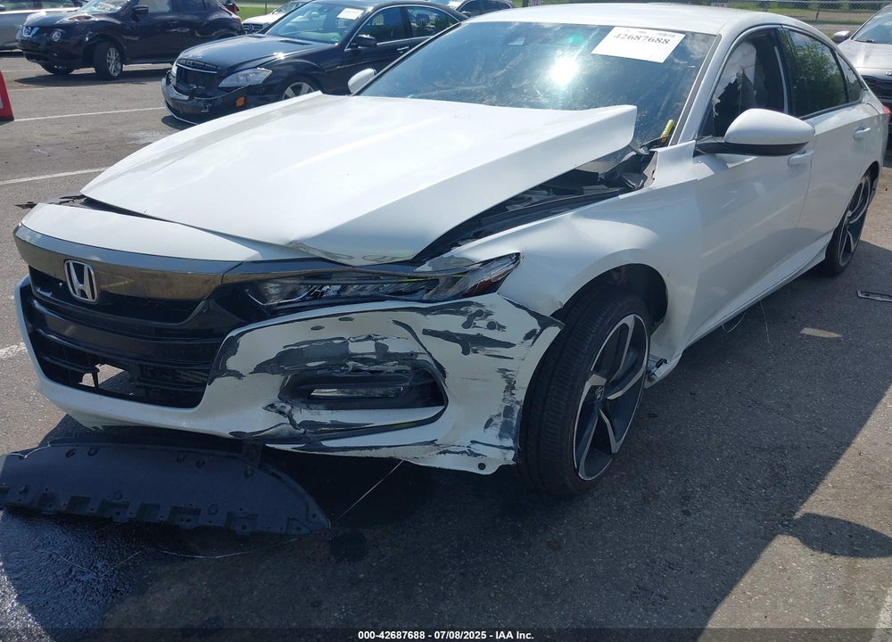 2018 HONDA ACCORD VIN: 1HGCV1F31JA095994