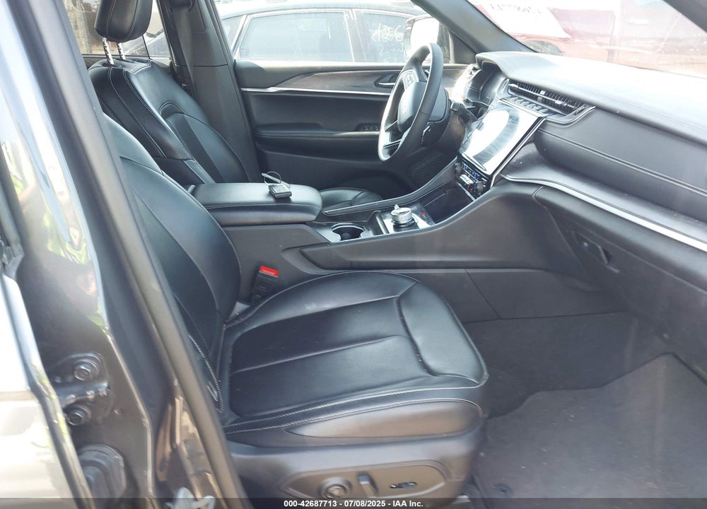 2024 JEEP GRAND CHEROKEE L VIN: 1C4RJKBG6R8542809