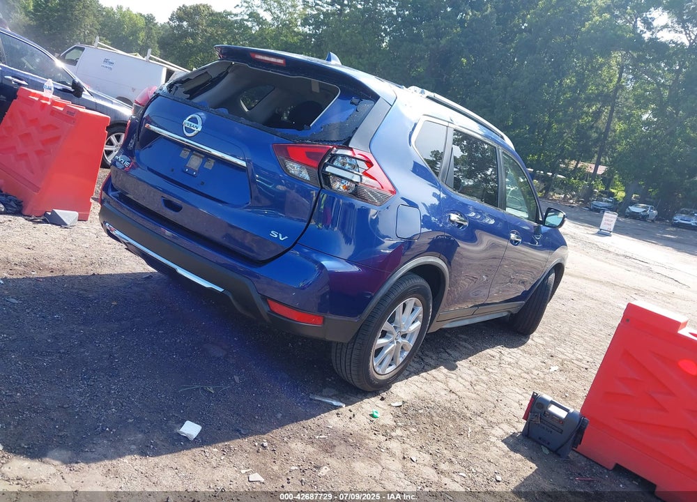 2018 NISSAN ROGUE VIN: JN8AT2MT0JW453663