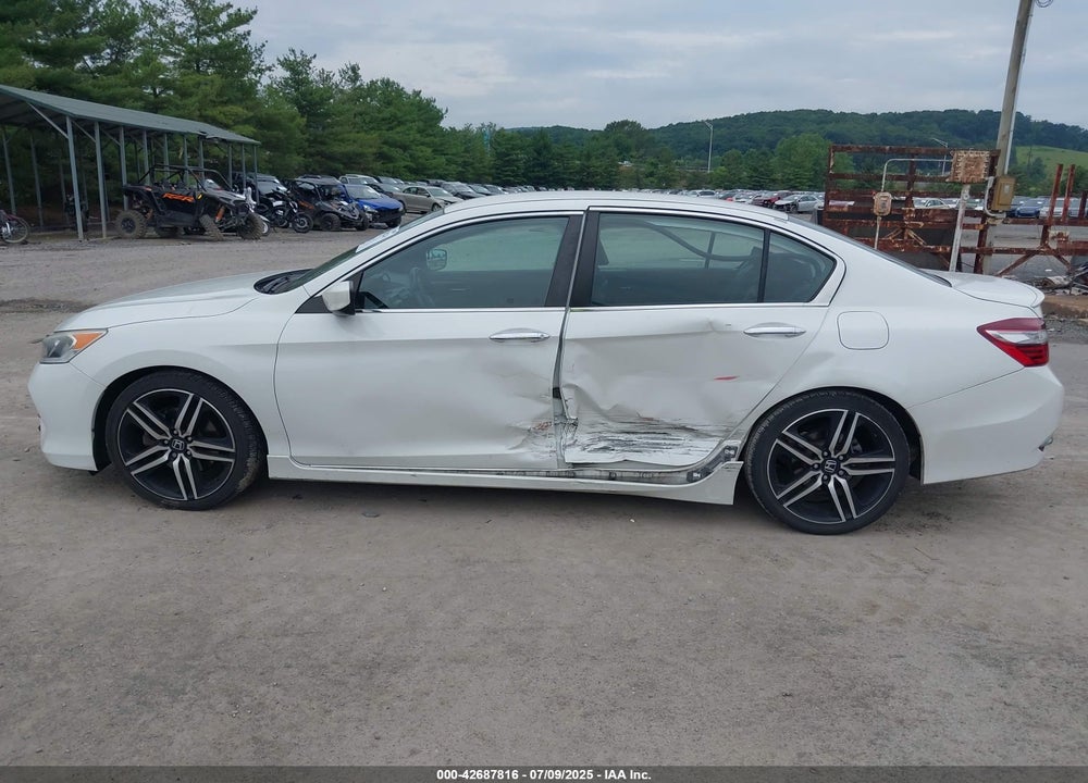 2017 HONDA ACCORD VIN: 1HGCR2F56HA176091