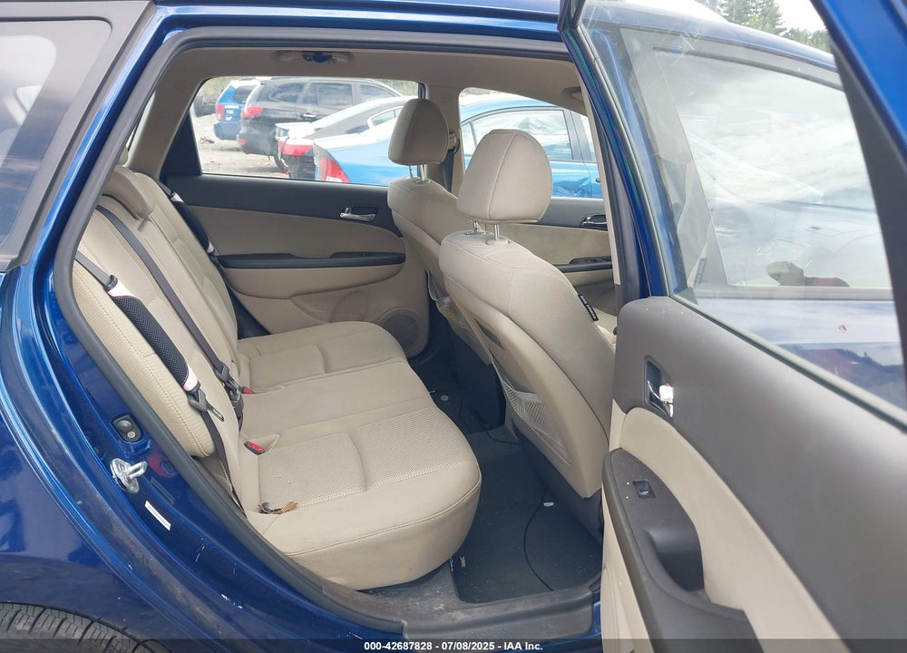 2012 HYUNDAI ELANTRA TOURING VIN: KMHDC8AE3CU158570